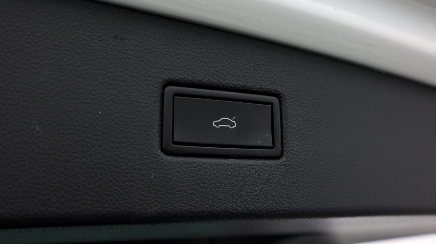 Used Volkswagen Tiguan for sale - 77311269: Photo 28