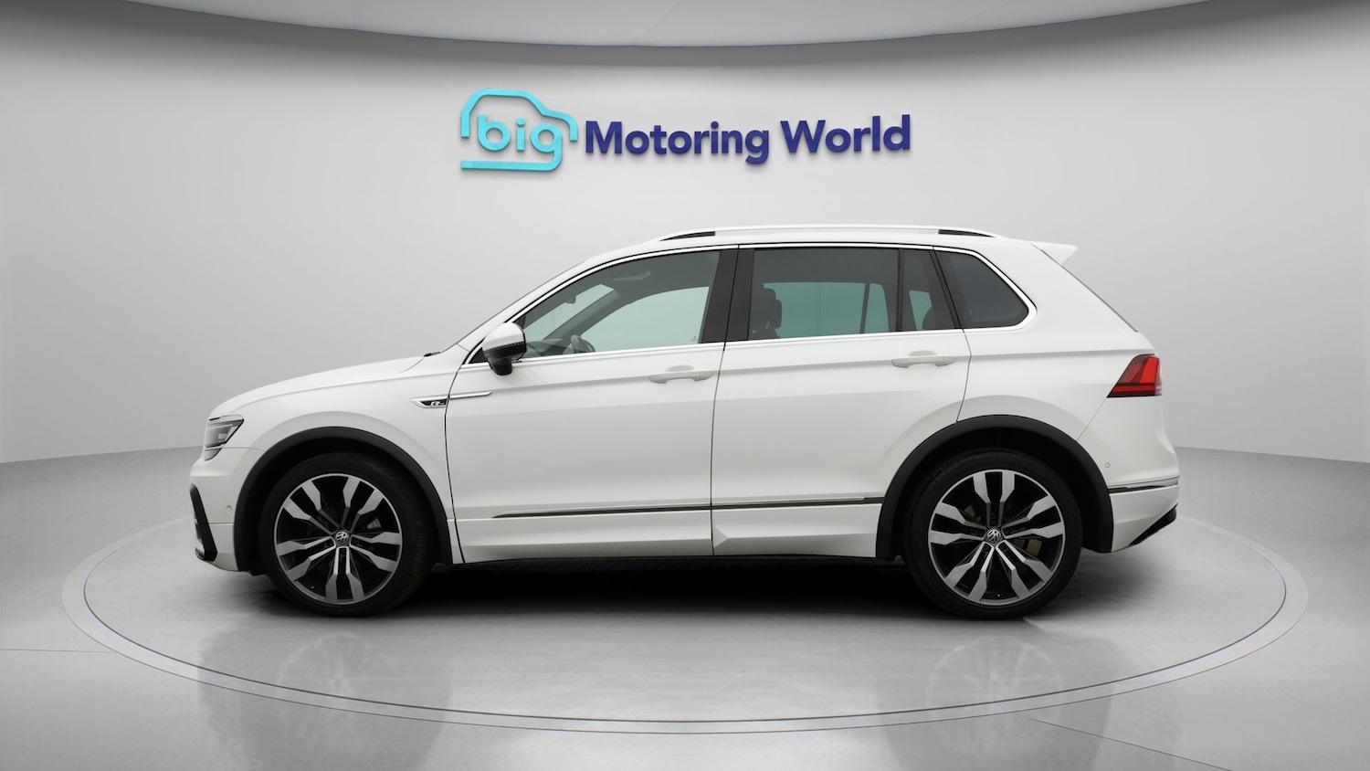 Used Volkswagen Tiguan for sale - 77311269: Photo 4