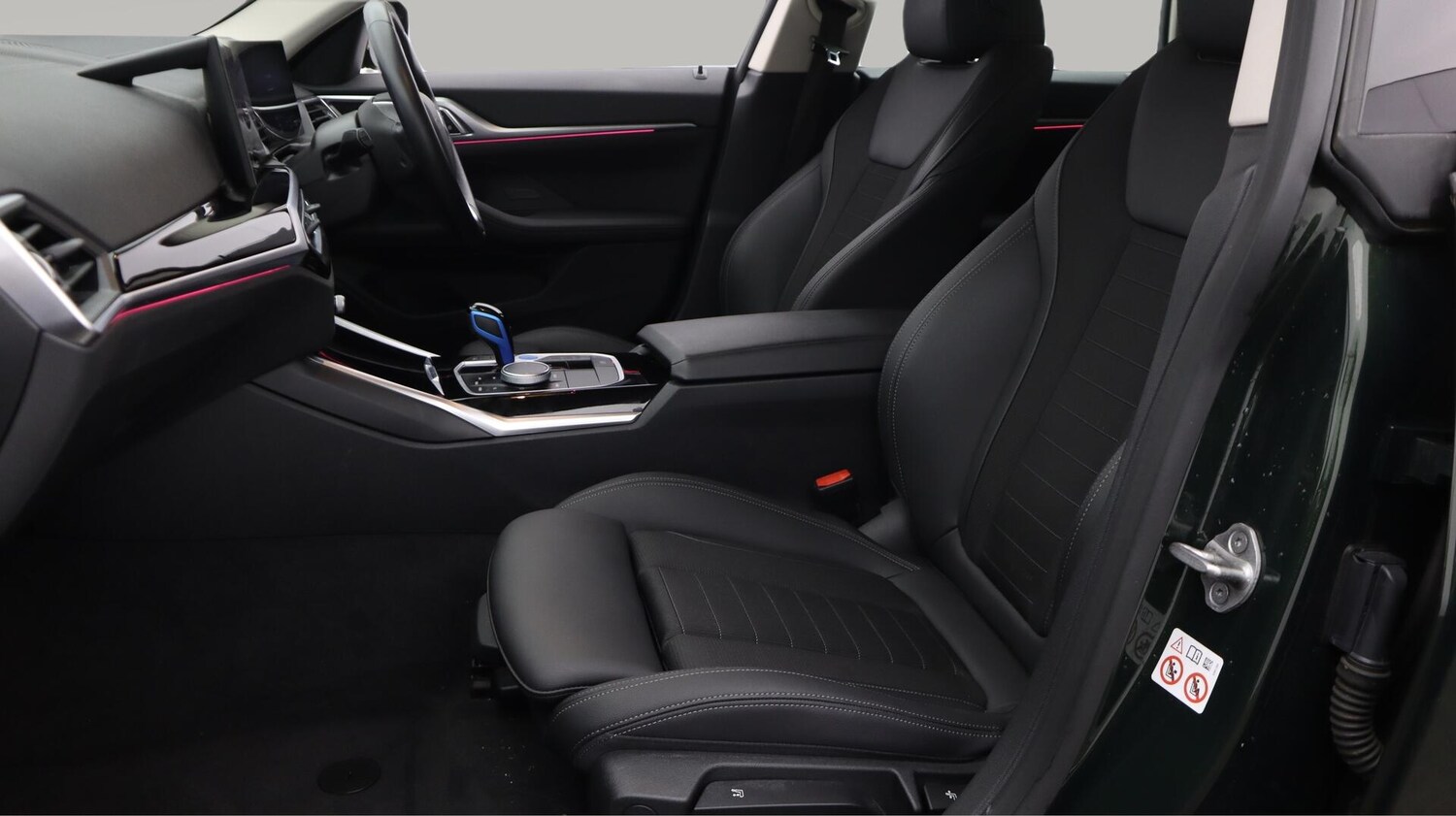 Used BMW i4 for sale - 76727662: Photo 15