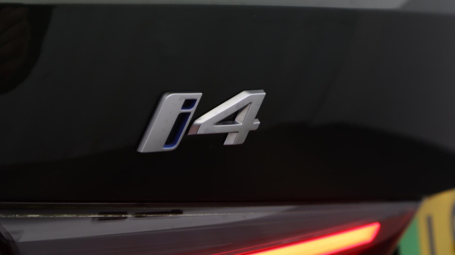 Used BMW i4 for sale - 76727662: Photo 21