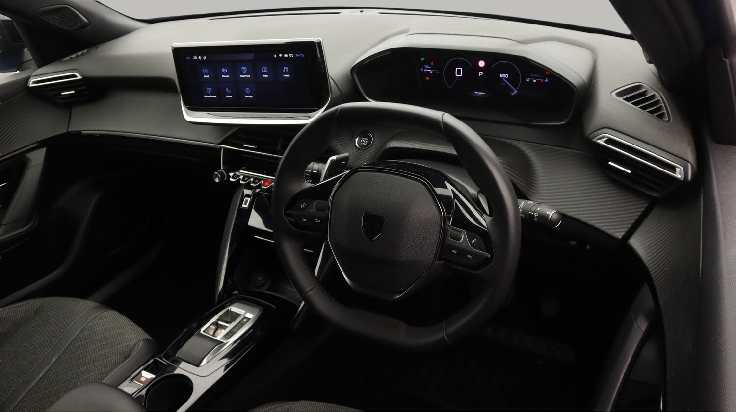 Used Peugeot 2008 2024 for sale - 78190412: Photo 9