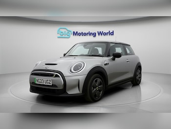 Used MINI Hatch 2023 for sale - 79600555: Photo