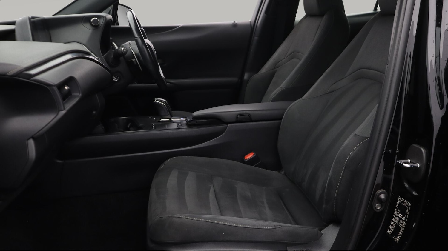 Used Lexus UX 2021 for sale - 76585152: Photo 15