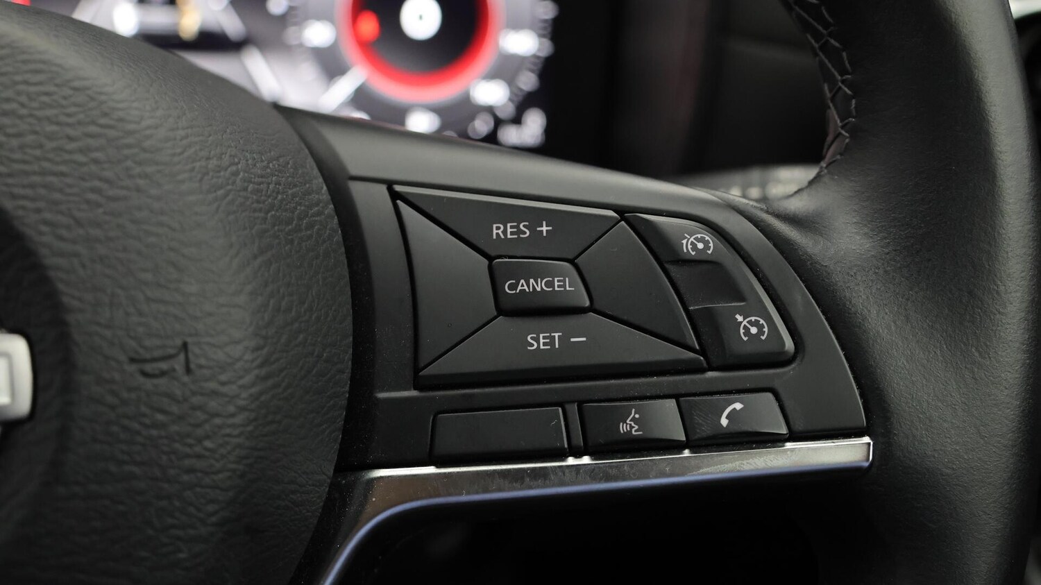 Used Nissan Juke 2024 for sale - 76073024: Photo 24