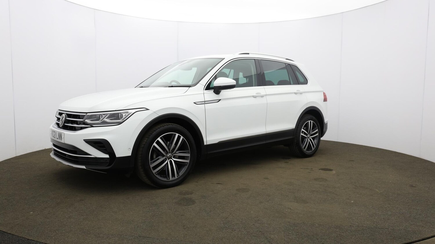 Used Volkswagen Tiguan 2021 for sale - 76138405: Photo 38