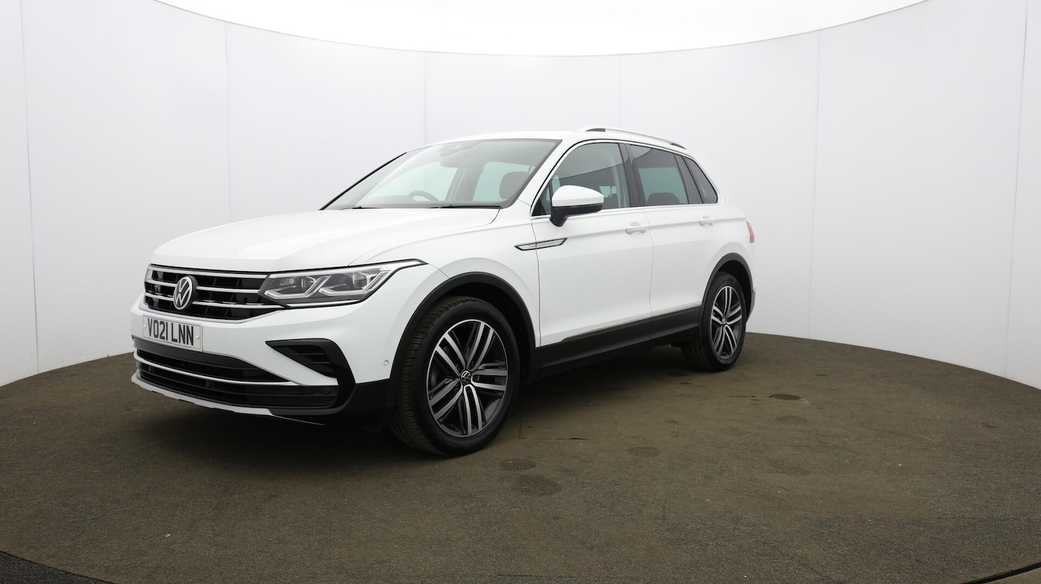 Used Volkswagen Tiguan 2021 for sale - 76138405: Photo 39