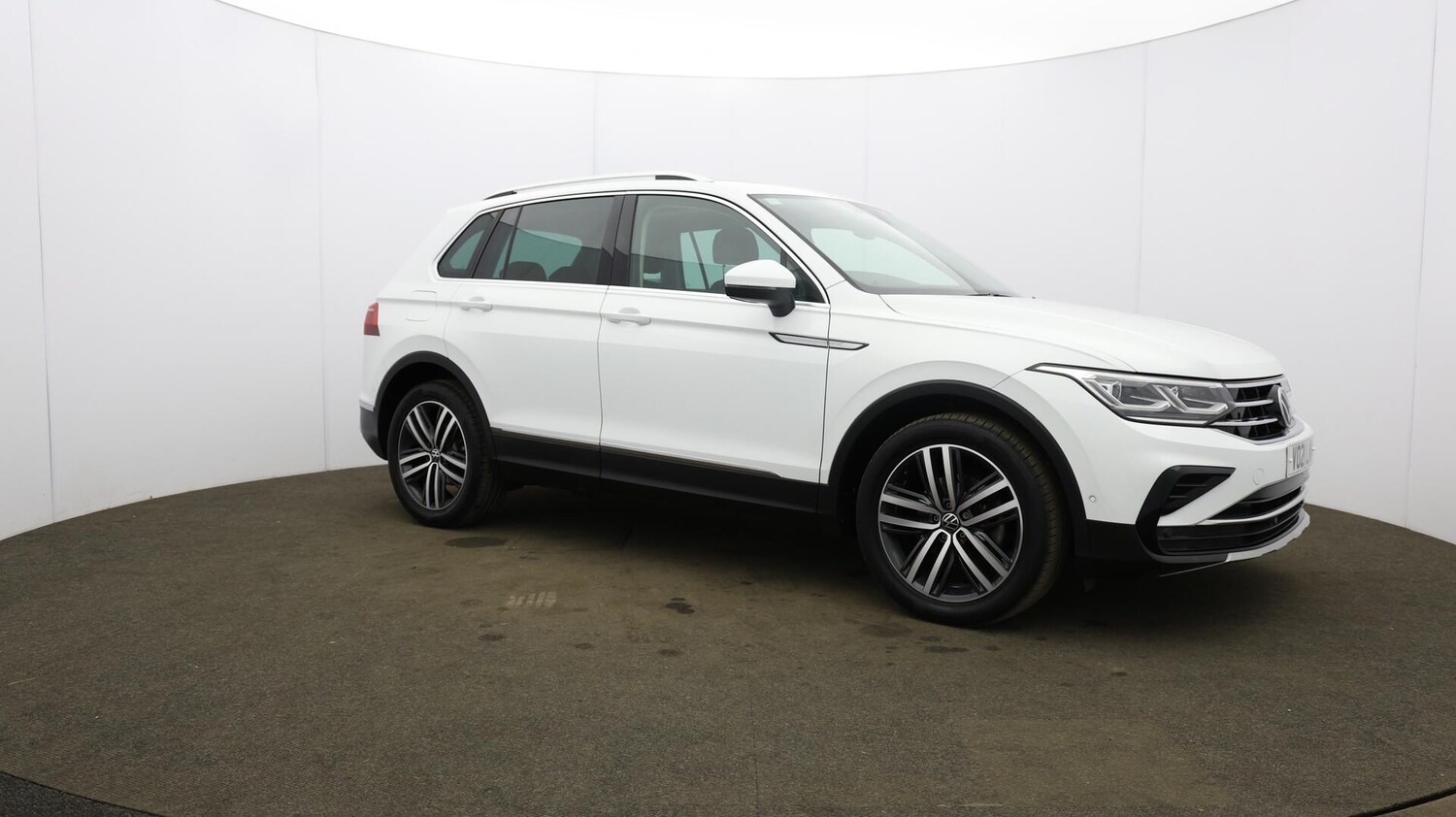 Used Volkswagen Tiguan 2021 for sale - 76138405: Photo 50