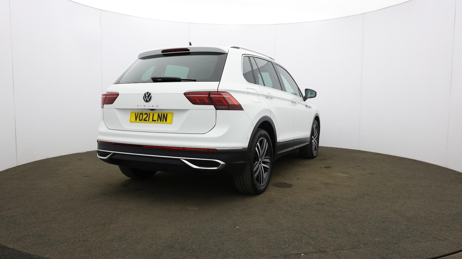 Used Volkswagen Tiguan 2021 for sale - 76138405: Photo 62