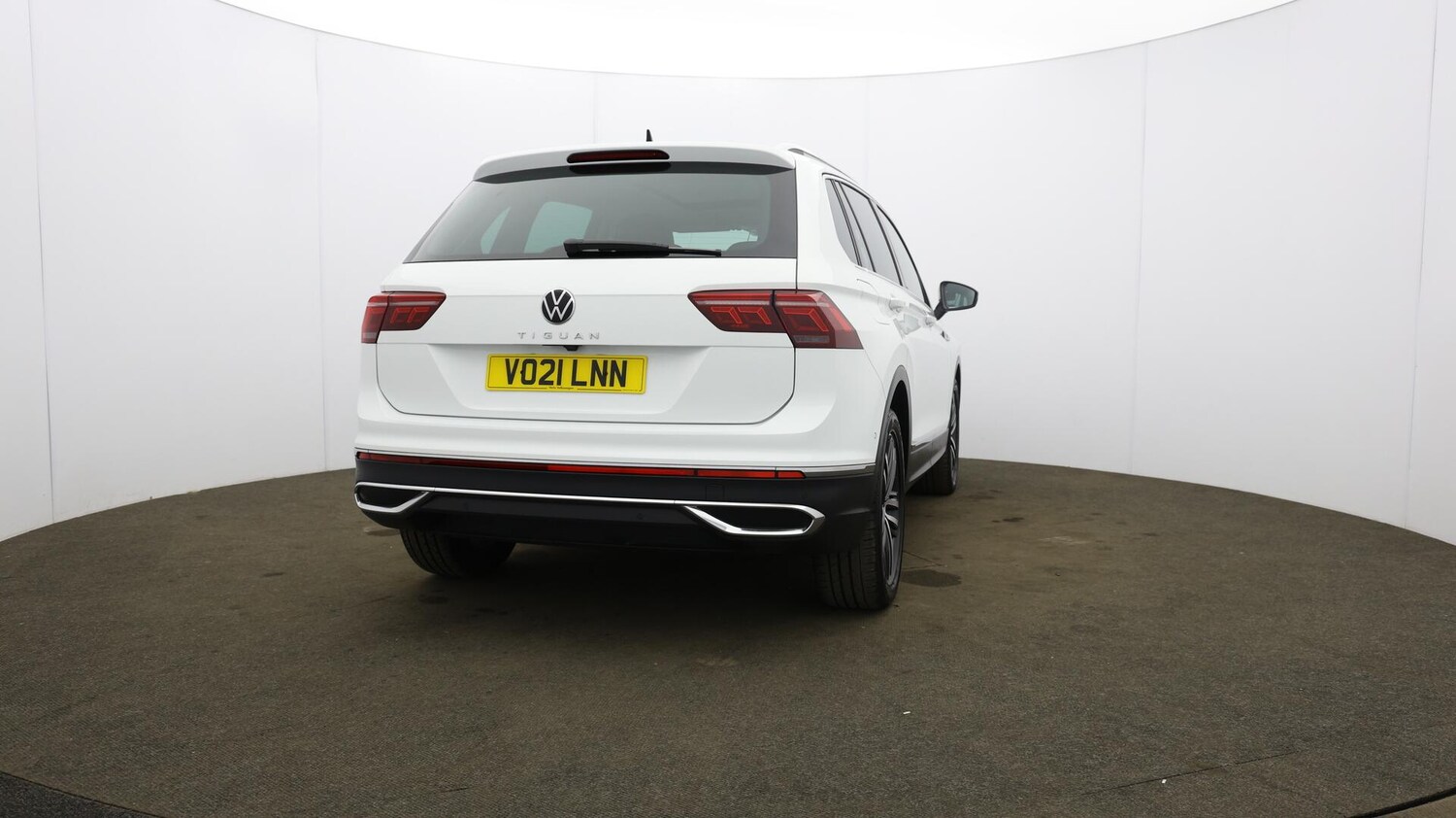 Used Volkswagen Tiguan 2021 for sale - 76138405: Photo 63