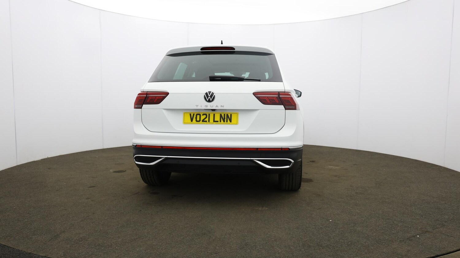 Used Volkswagen Tiguan 2021 for sale - 76138405: Photo 64