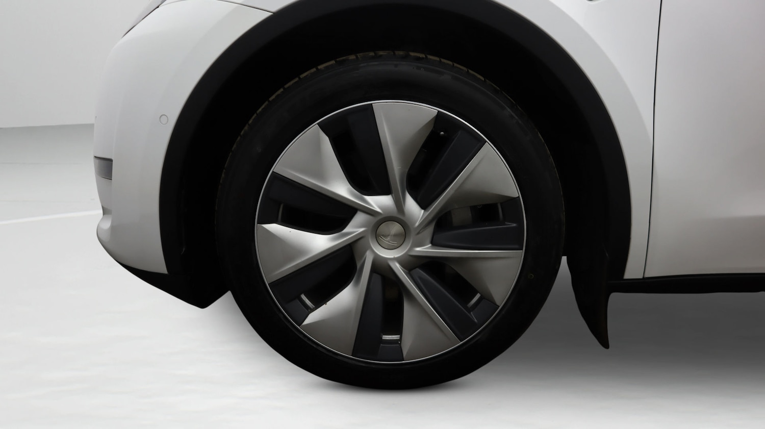 Used Tesla Model Y 2022 for sale - 77585342: Photo 18