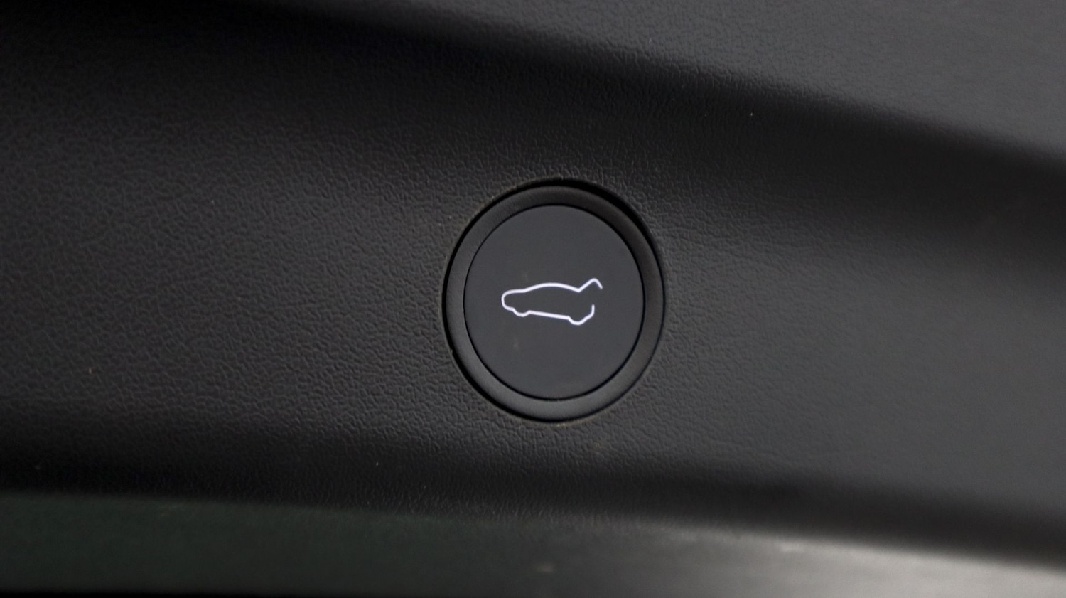 Used Tesla Model Y 2022 for sale - 77585342: Photo 22