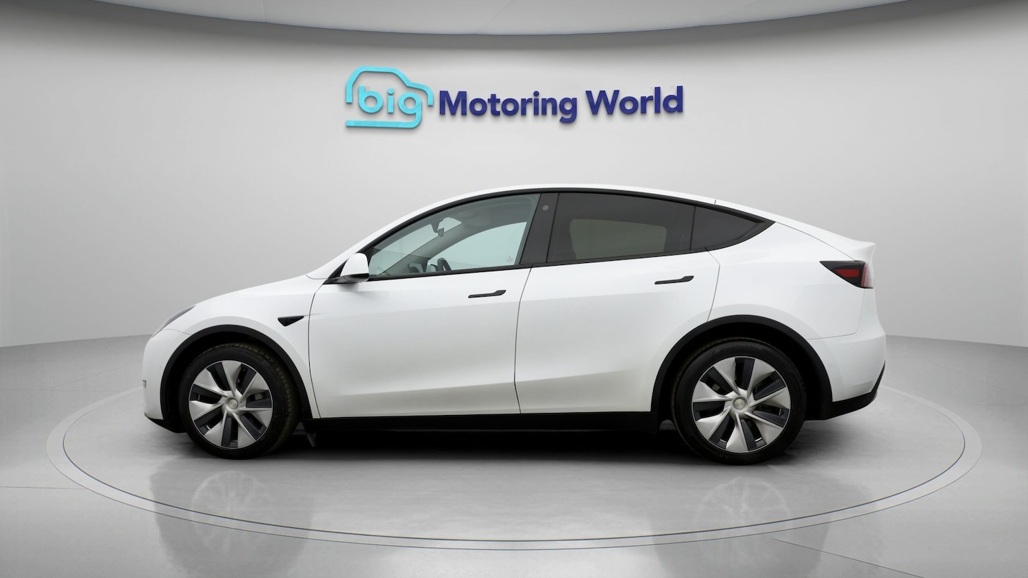 Used Tesla Model Y 2022 for sale - 77585342: Photo 4