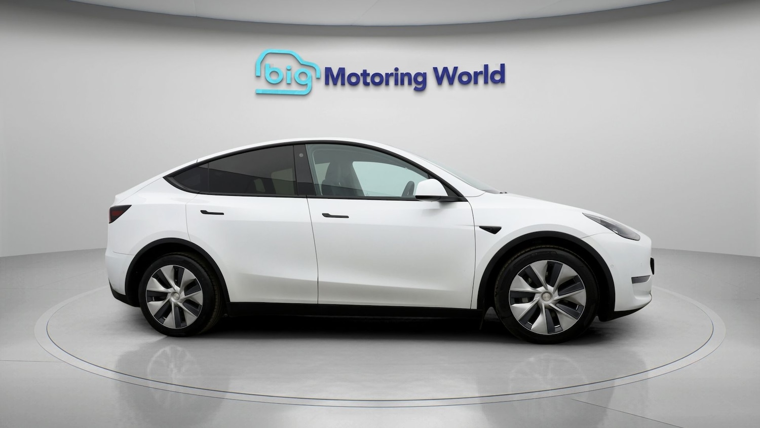 Used Tesla Model Y 2022 for sale - 77585342: Photo 8