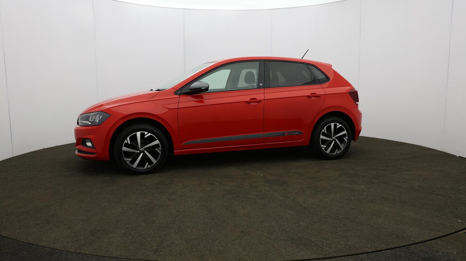 Used Volkswagen Polo 2021 for sale - 76000916: Photo 35