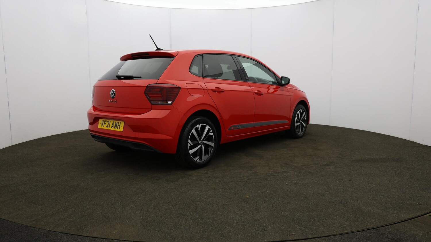 Used Volkswagen Polo 2021 for sale - 76000916: Photo 60
