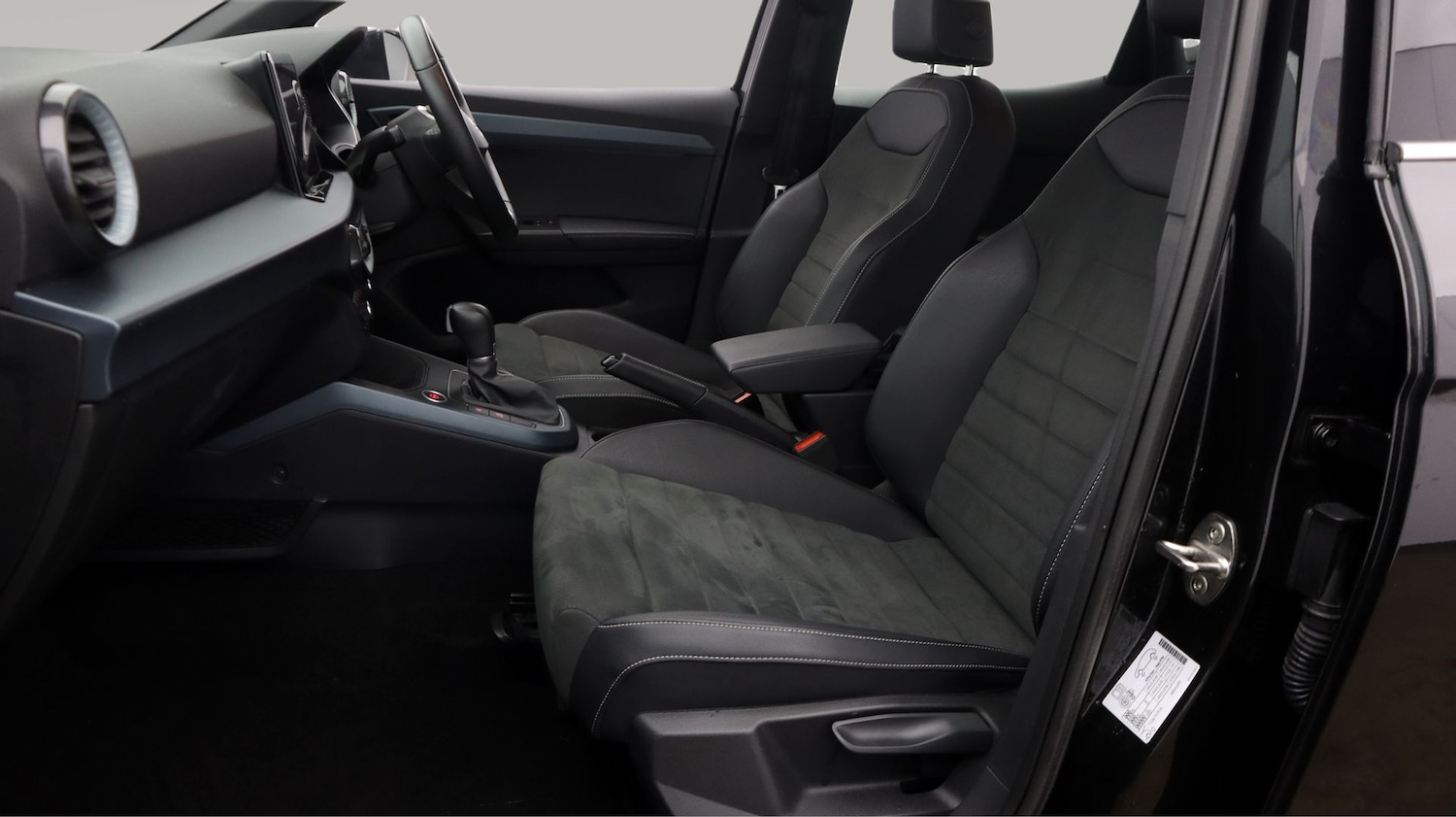 Used SEAT Arona 2023 for sale - 77878106: Photo 14