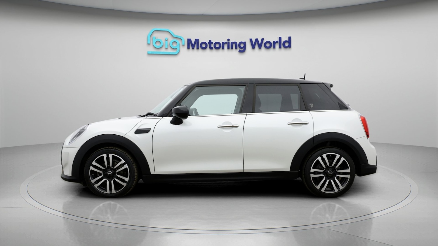 Used MINI Hatch 2023 for sale - 77903751: Photo 4