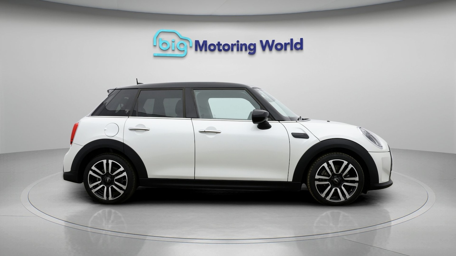 Used MINI Hatch 2023 for sale - 77903751: Photo 8