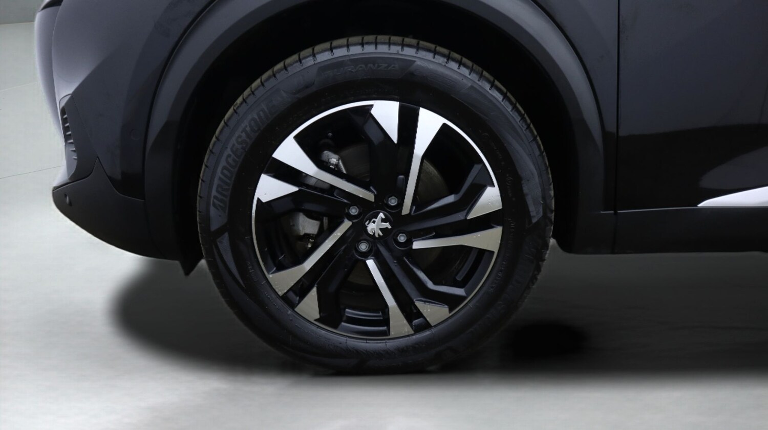 Used Peugeot E-2008 for sale - 77812912: Photo 18