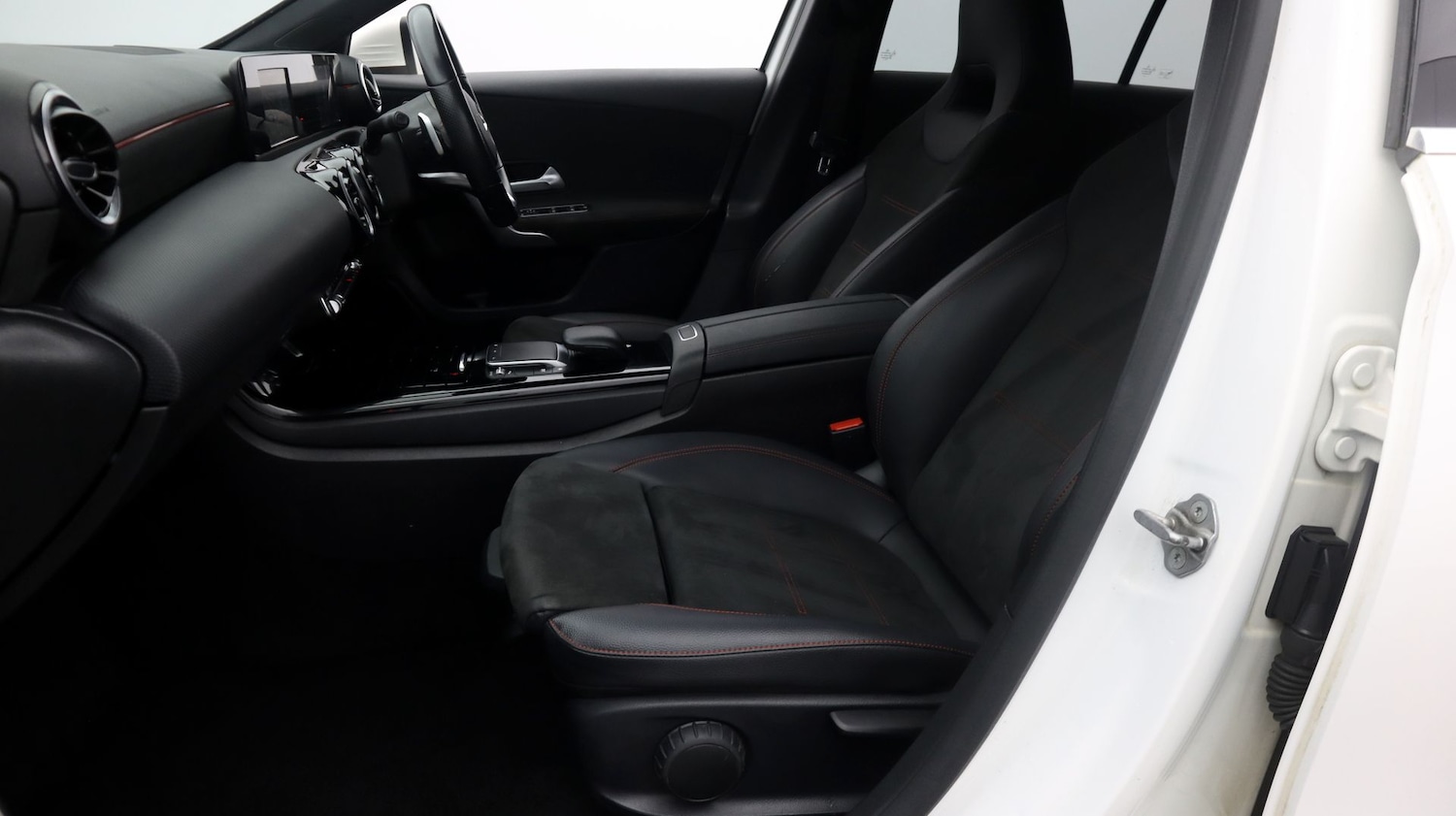 Used Mercedes-Benz A-Class for sale - 77181641: Photo 14