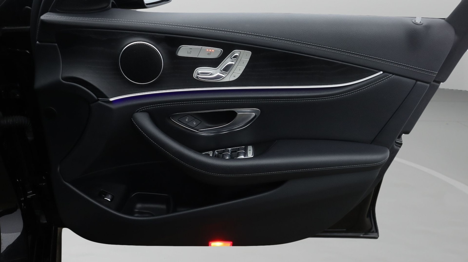 Used Mercedes-Benz E Class 2019 for sale - 77589938: Photo 15