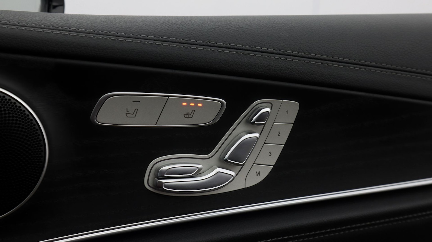 Used Mercedes-Benz E Class 2019 for sale - 77589938: Photo 25