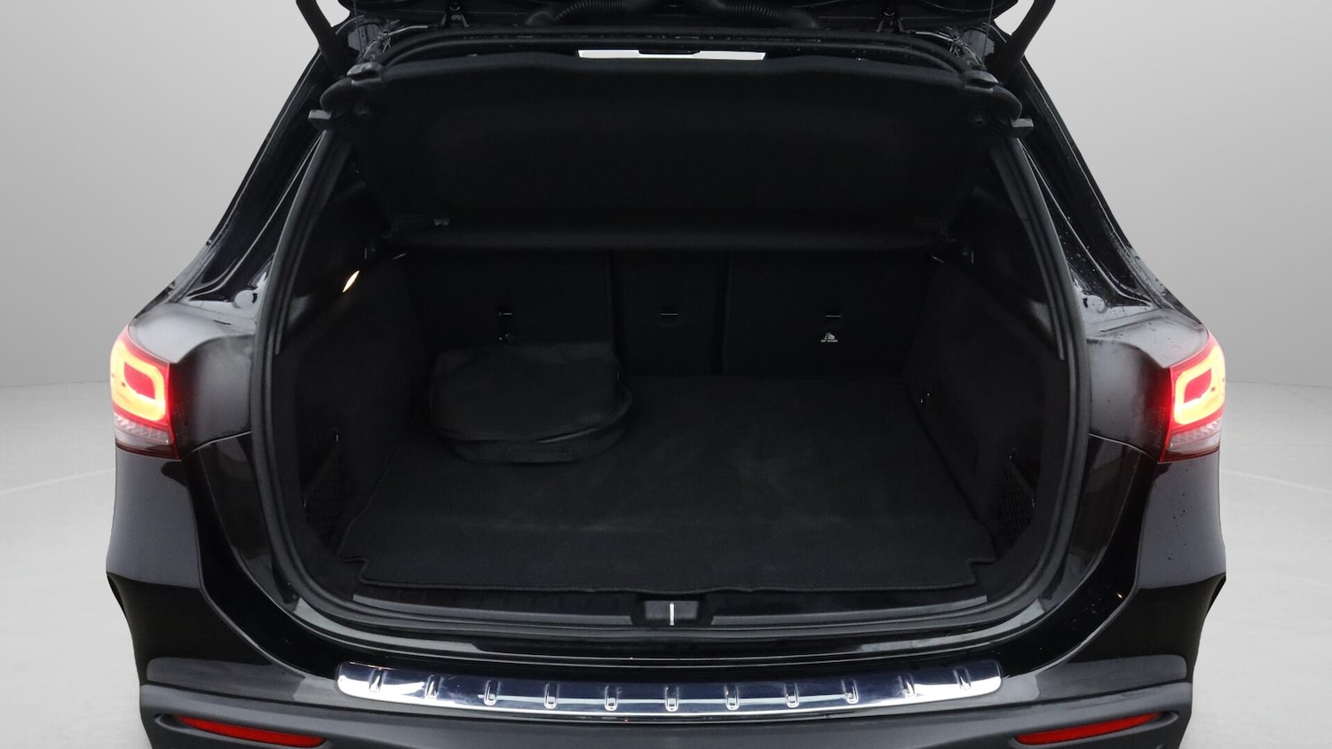 Used Mercedes-Benz EQA 2022 for sale - 76771782: Photo 18