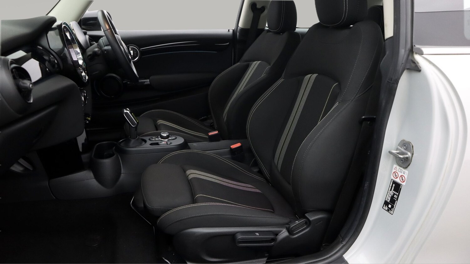 Used MINI Hatch 2021 for sale - 77654411: Photo 14