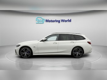 Used BMW 3 Series 2021 for sale - 77465543: Photo