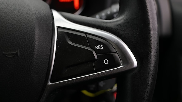 Used Dacia Logan MCV 2018 for sale - 76239226: Photo 24