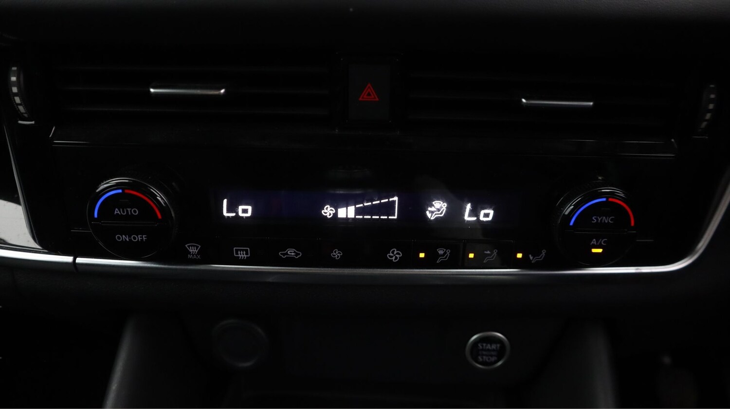 Used Nissan Qashqai for sale - 78163062: Photo 12