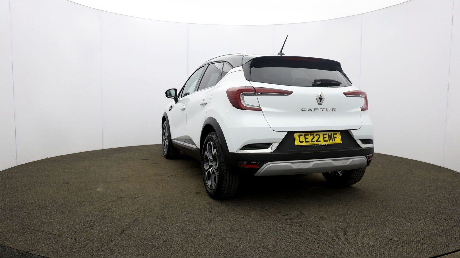 Used Renault Captur for sale - 76812027: Photo 24