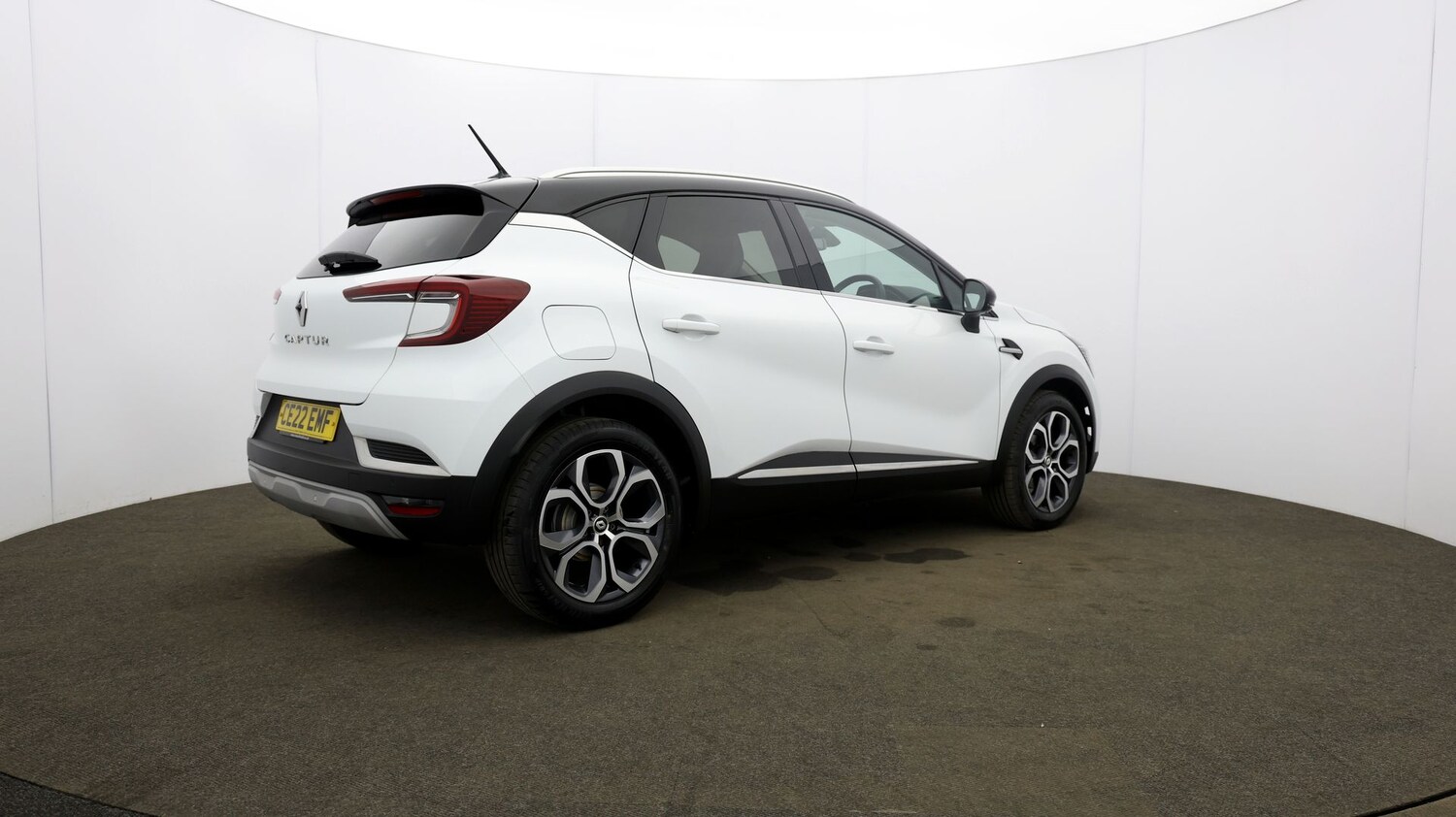 Used Renault Captur for sale - 76812027: Photo 50