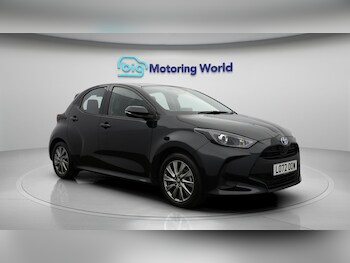 Used Toyota Yaris 2022 for sale - 77000412: Photo
