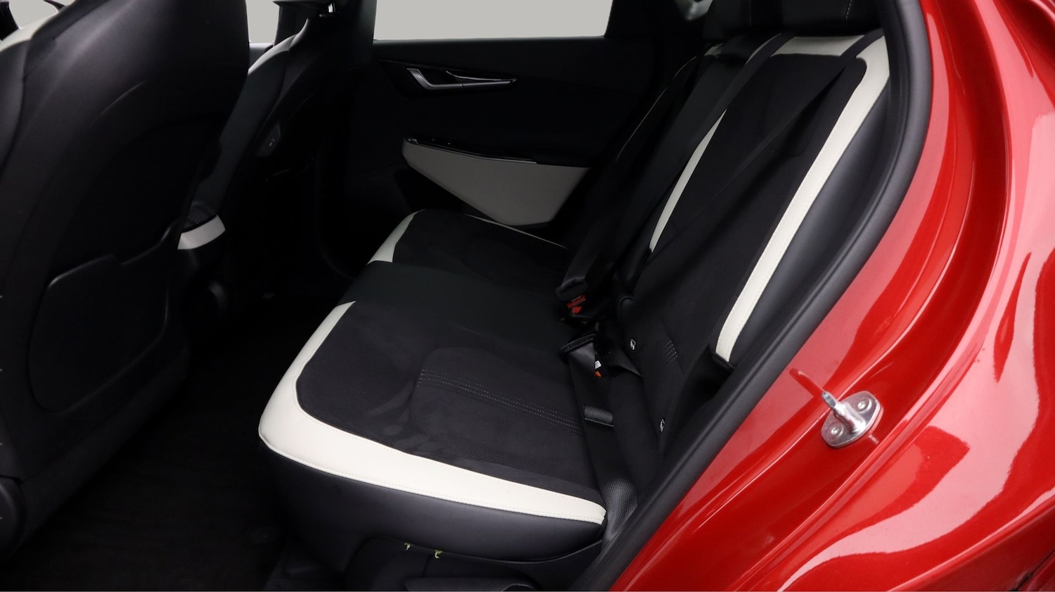 Used Kia EV6 2024 for sale - 77610206: Photo 16