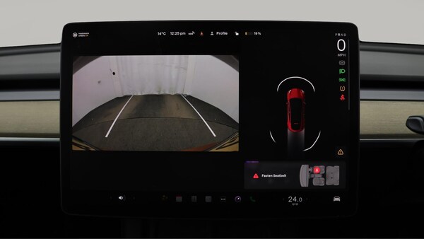 Used Tesla Model Y 2022 for sale - 76314815: Photo 26