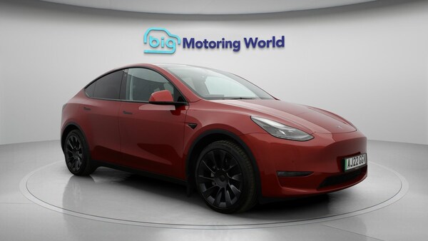 Used Tesla Model Y 2022 for sale - 76314815: Photo 2