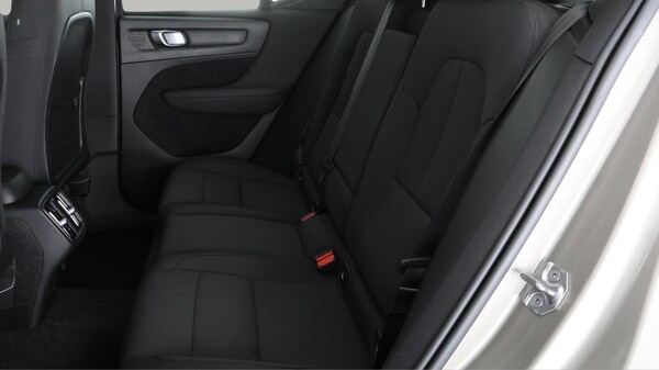 Used Volvo XC40 2020 for sale - 76327053: Photo 16
