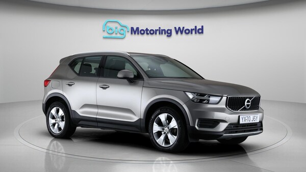 Used Volvo XC40 2020 for sale - 76327053: Photo 2
