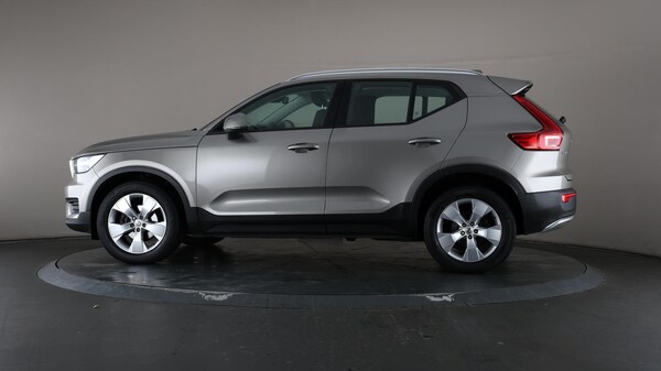 Used Volvo XC40 2020 for sale - 76327053: Photo 35