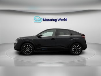 Used Citroen e-C4 2021 for sale - 77216416: Photo