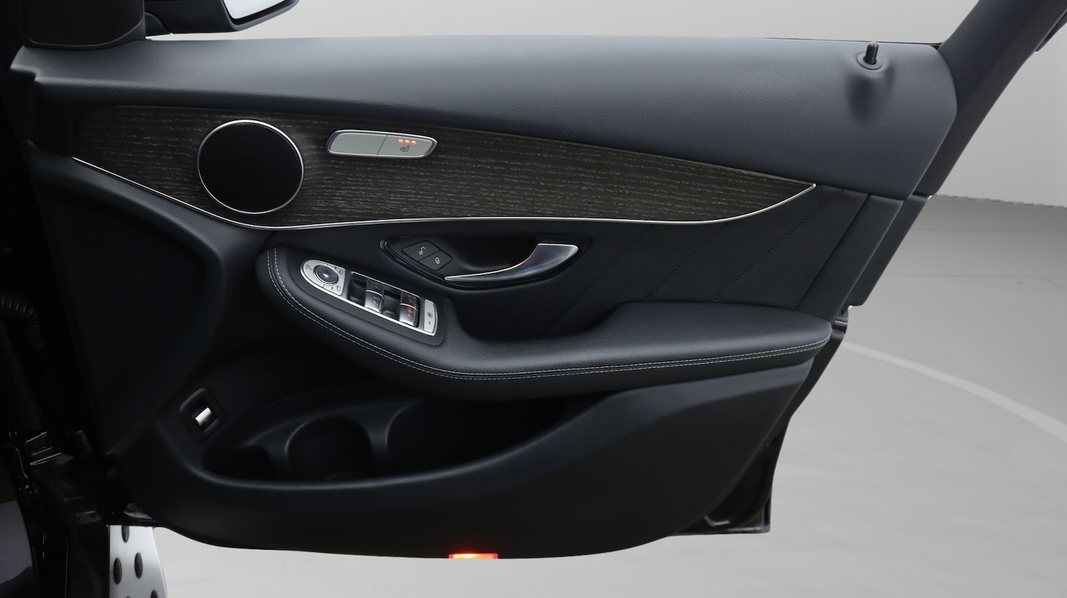 Used Mercedes-Benz GLC 2020 for sale - 77906196: Photo 15