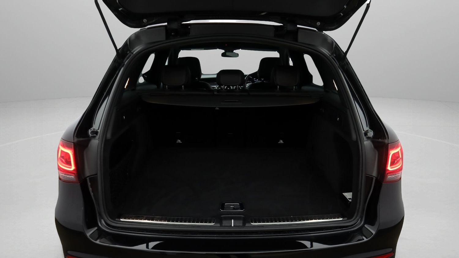 Used Mercedes-Benz GLC 2020 for sale - 77906196: Photo 17