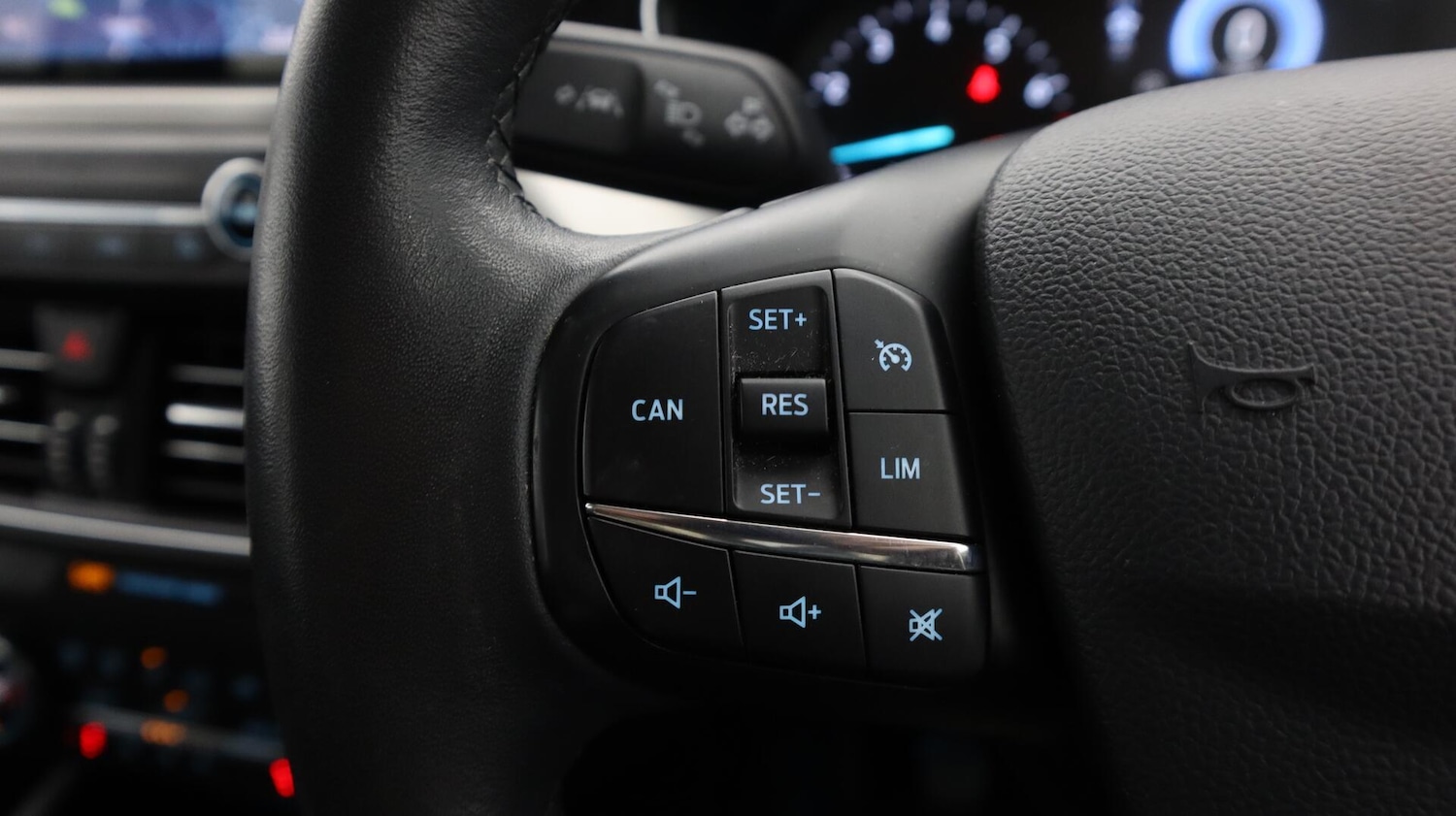 Used Ford Focus 2019 for sale - 76633196: Photo 22