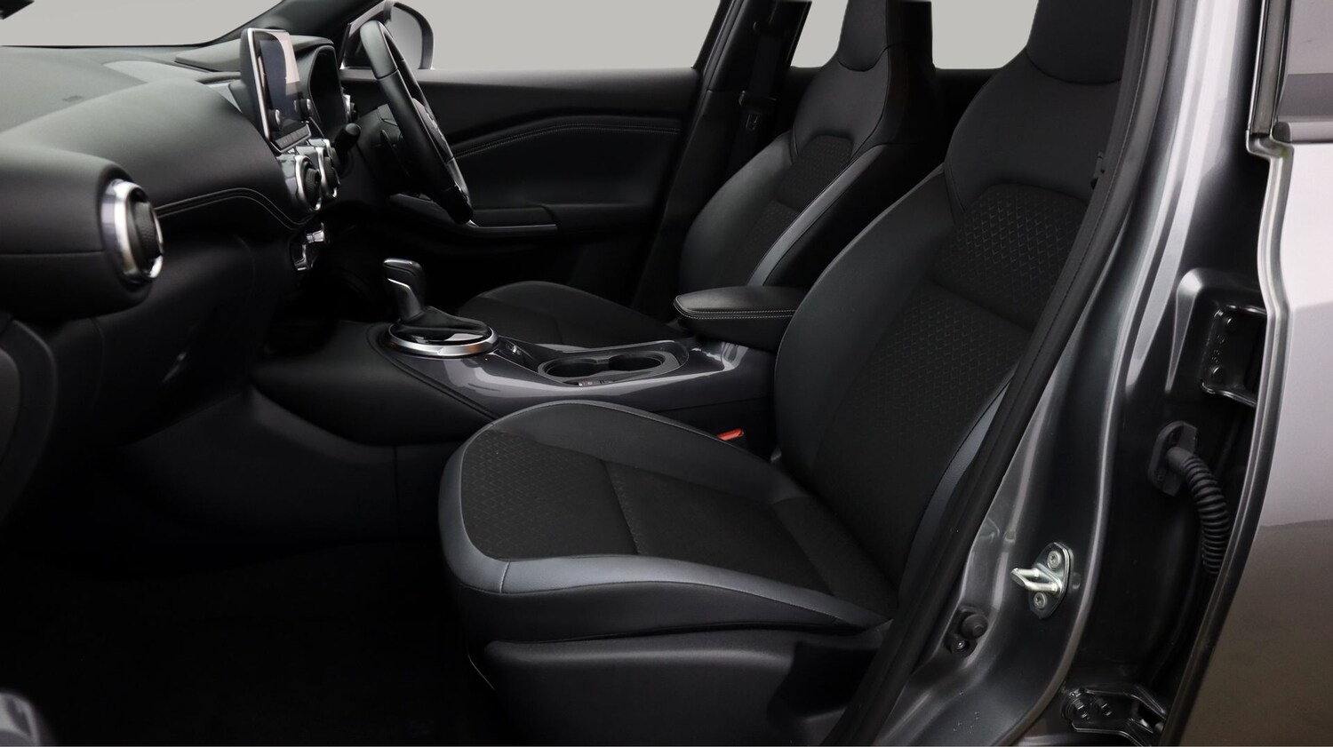 Used Nissan Juke 2023 for sale - 78090952: Photo 14