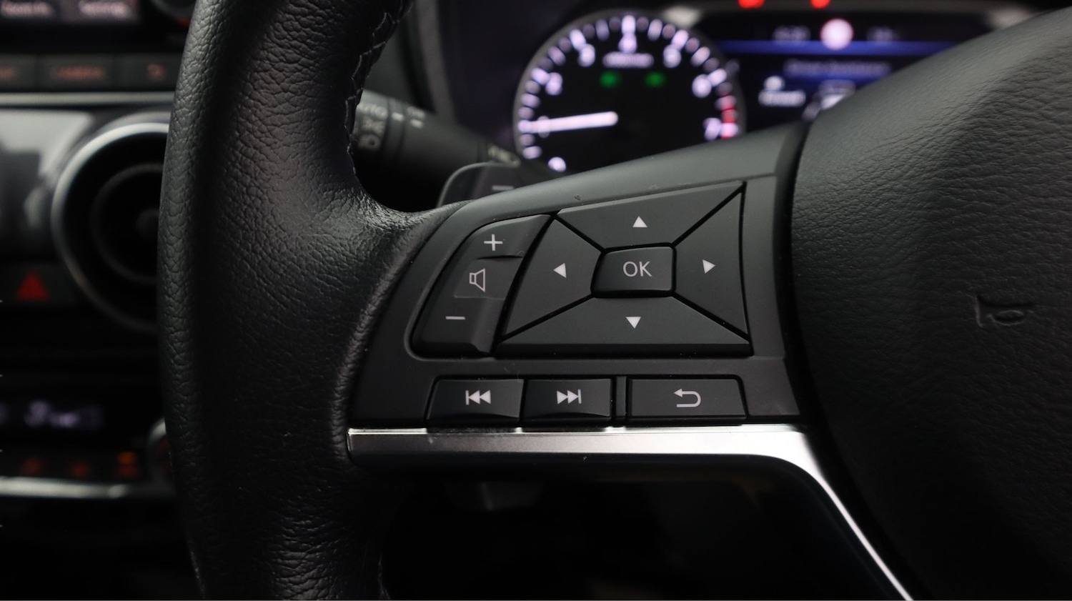 Used Nissan Juke 2023 for sale - 78090952: Photo 21