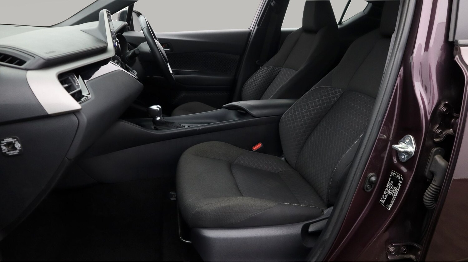 Used Toyota C-HR for sale - 77497693: Photo 14