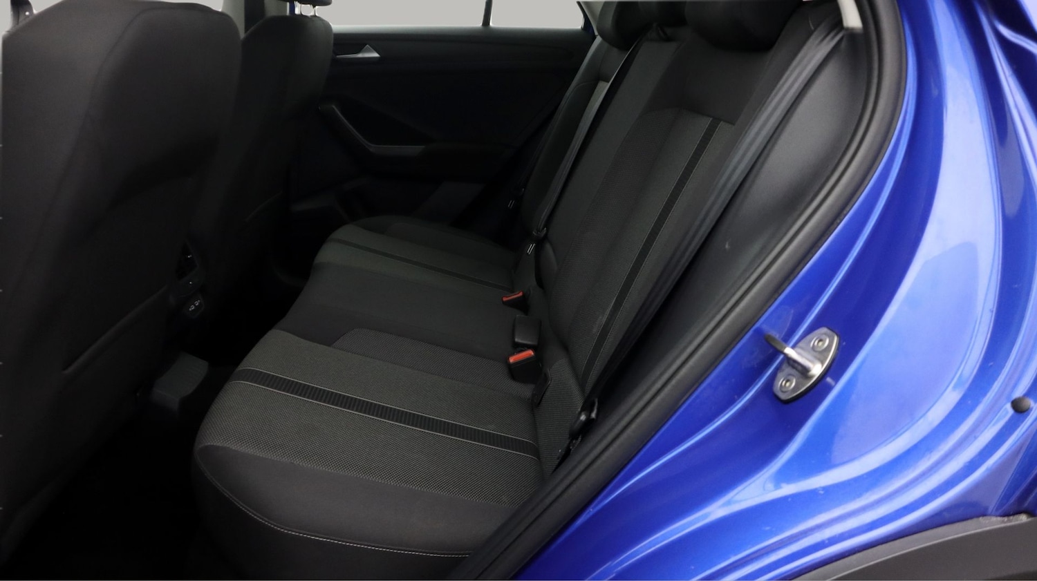 Used Volkswagen T-Roc 2023 for sale - 77342789: Photo 16