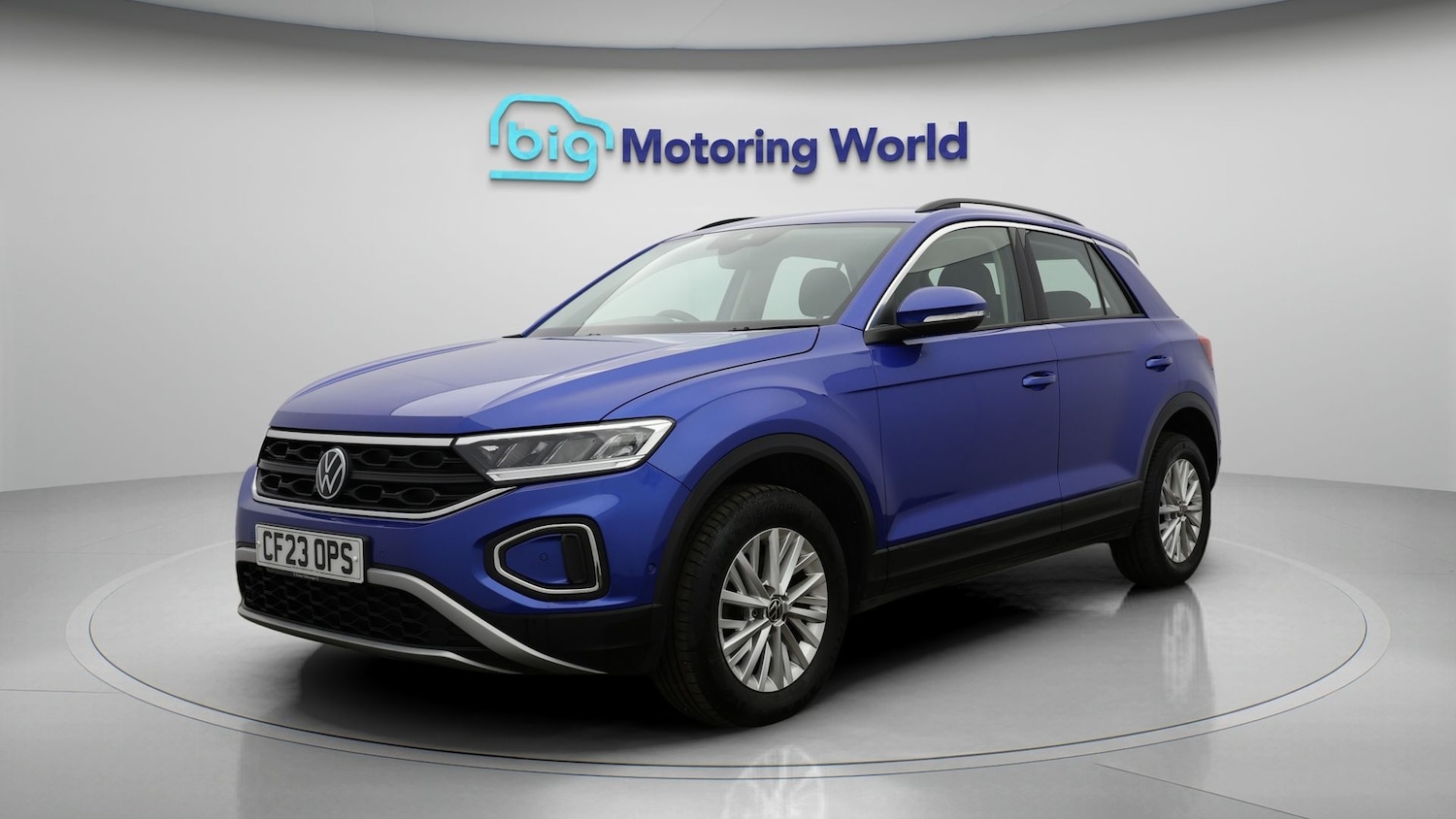 Used Volkswagen T-Roc 2023 for sale - 77342789: Photo 3